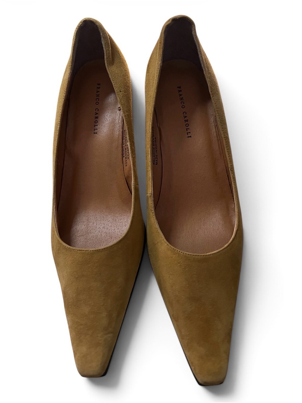 Franco Carolli mustard yellow suede pointed-toe pumps. Size 8